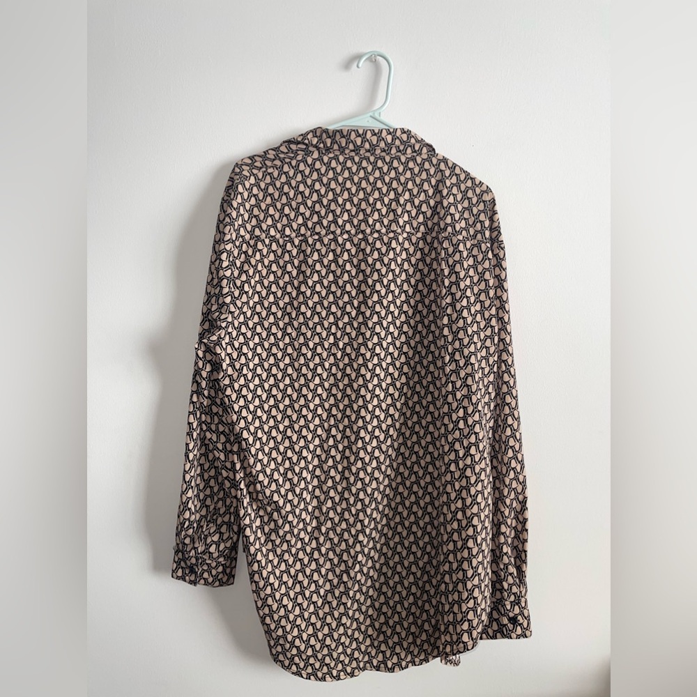 Nasty Gal Retro Print Button Down - Picture 6 of 6